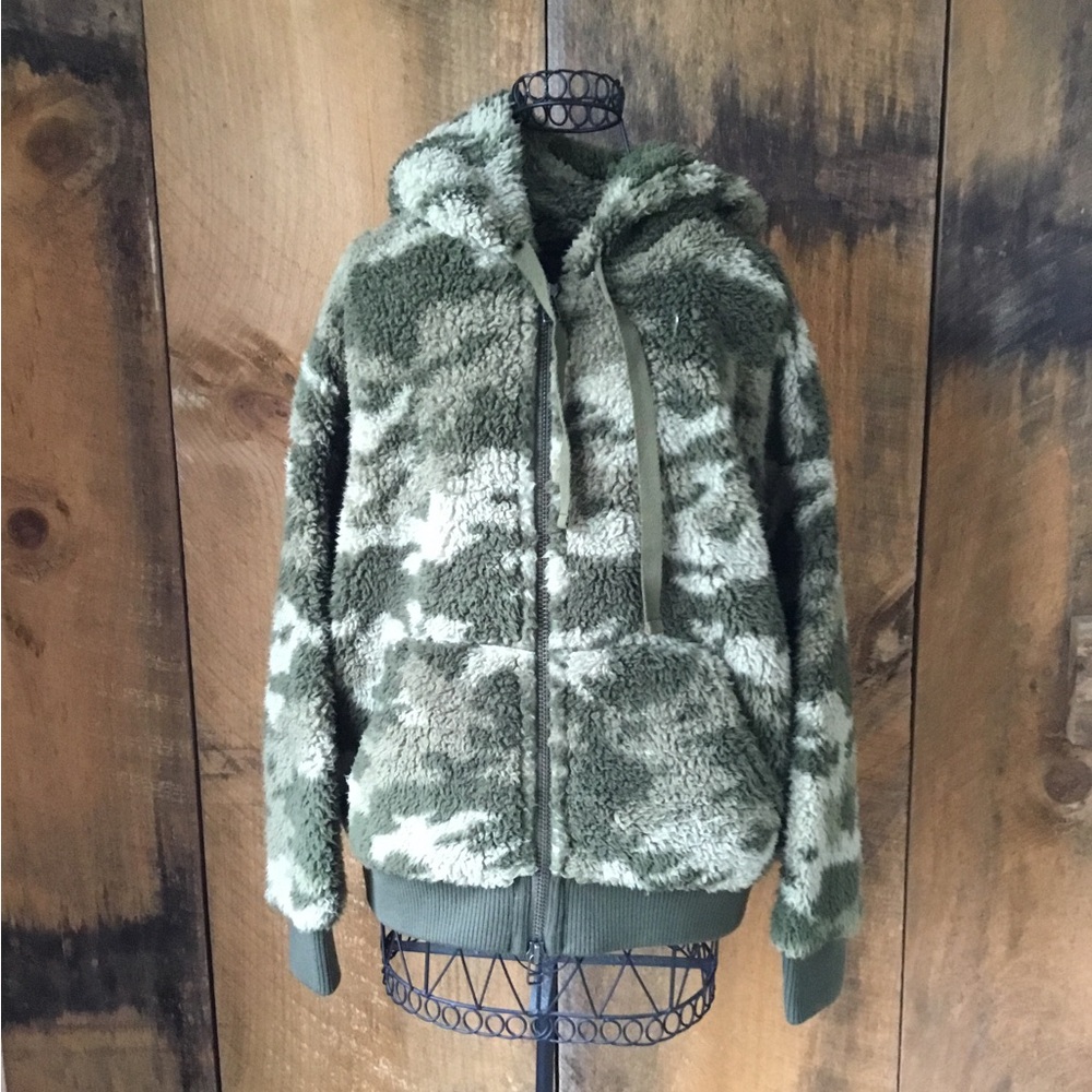 ATM Anthony Thomas Melillo Camo Sherpa Fleece Hoodie NWT
